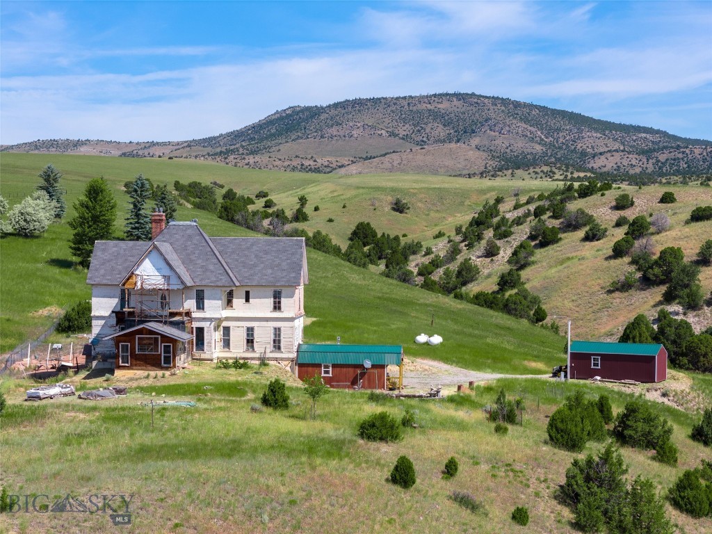 5835 Spaulding Bridge Road, Belgrade MT 59714