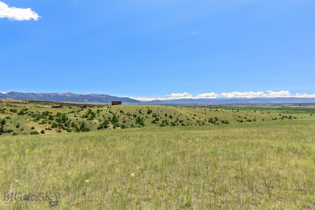 5835 Spaulding Bridge Road, Belgrade MT 59714
