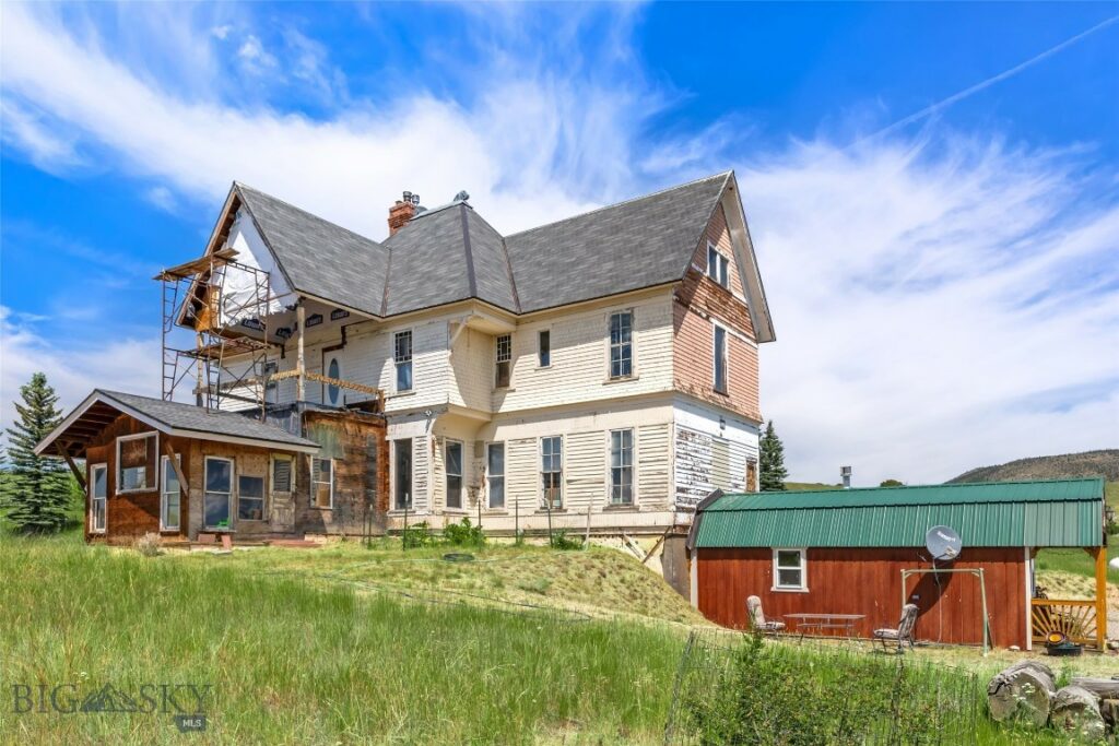 5835 Spaulding Bridge Road, Belgrade MT 59714