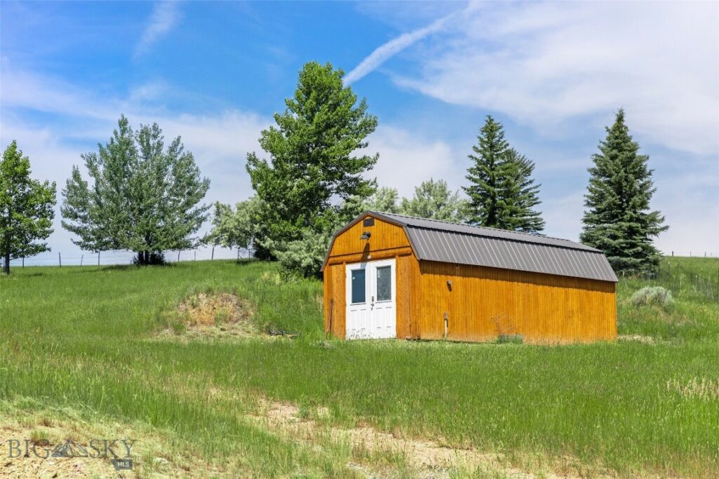 5835 Spaulding Bridge Road, Belgrade MT 59714