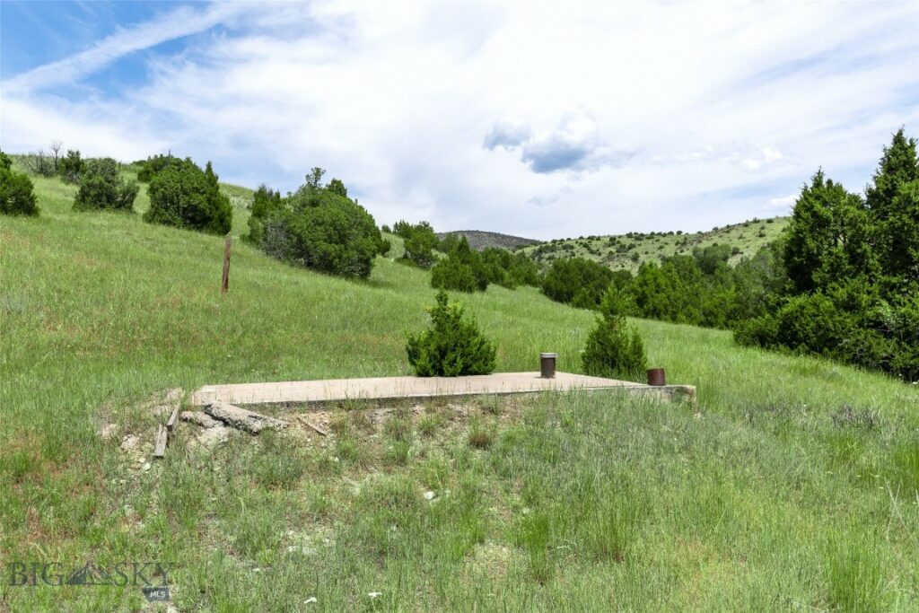 5835 Spaulding Bridge Road, Belgrade MT 59714