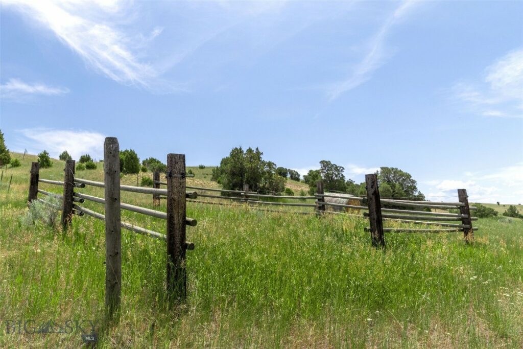 5835 Spaulding Bridge Road, Belgrade MT 59714