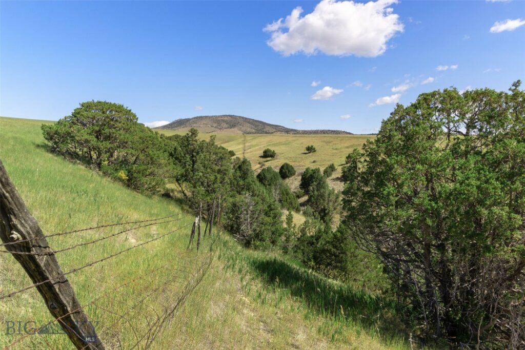 5835 Spaulding Bridge Road, Belgrade MT 59714