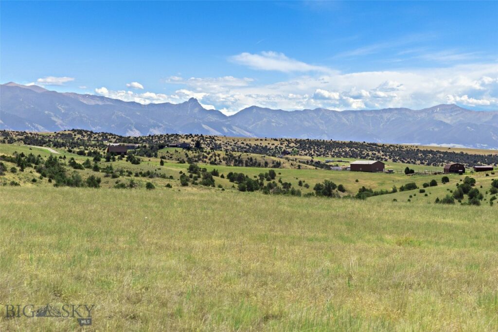 5835 Spaulding Bridge Road, Belgrade MT 59714