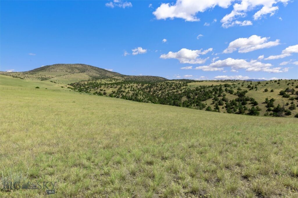 5835 Spaulding Bridge Road, Belgrade MT 59714