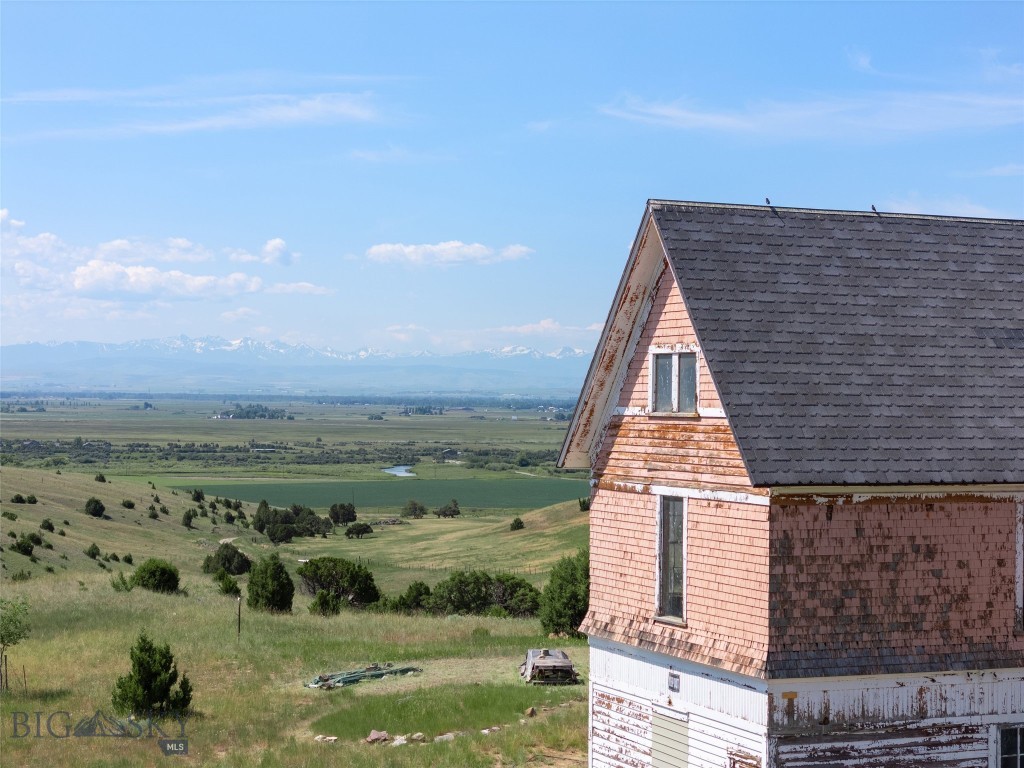 5835 Spaulding Bridge Road, Belgrade MT 59714