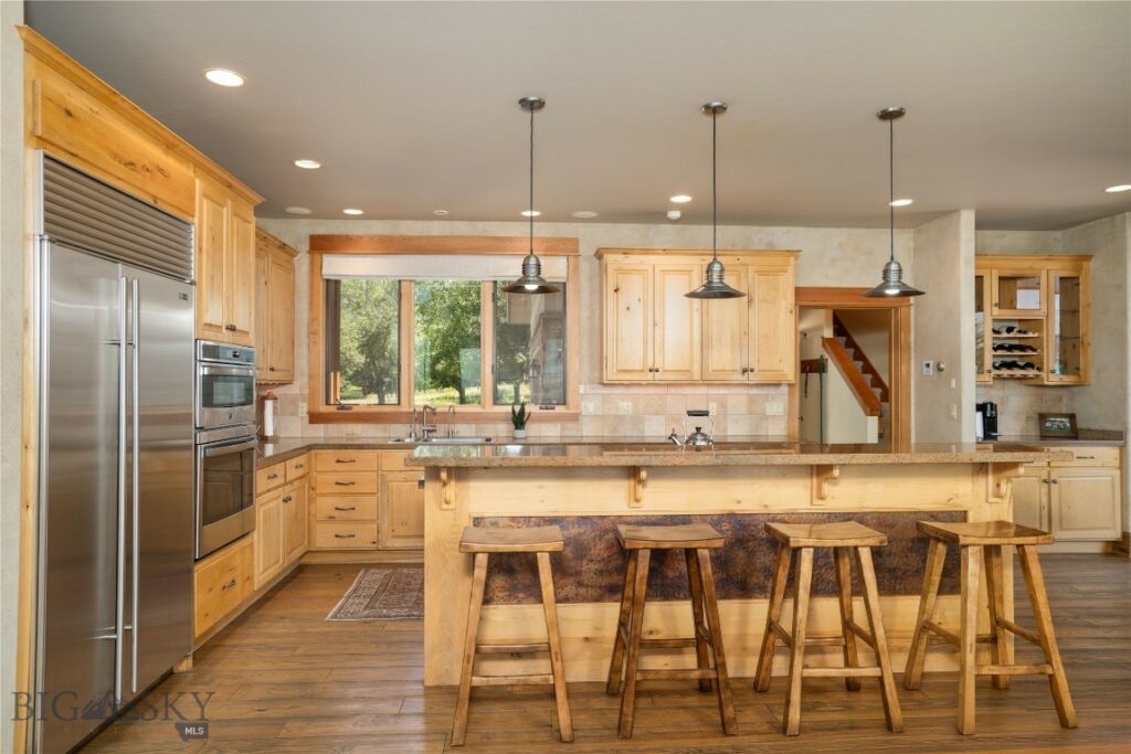 585 Wildrose Lane, Bozeman MT 59715