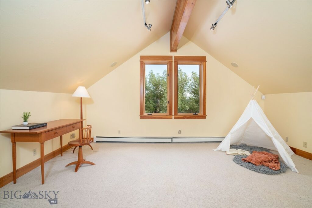 585 Wildrose Lane, Bozeman MT 59715