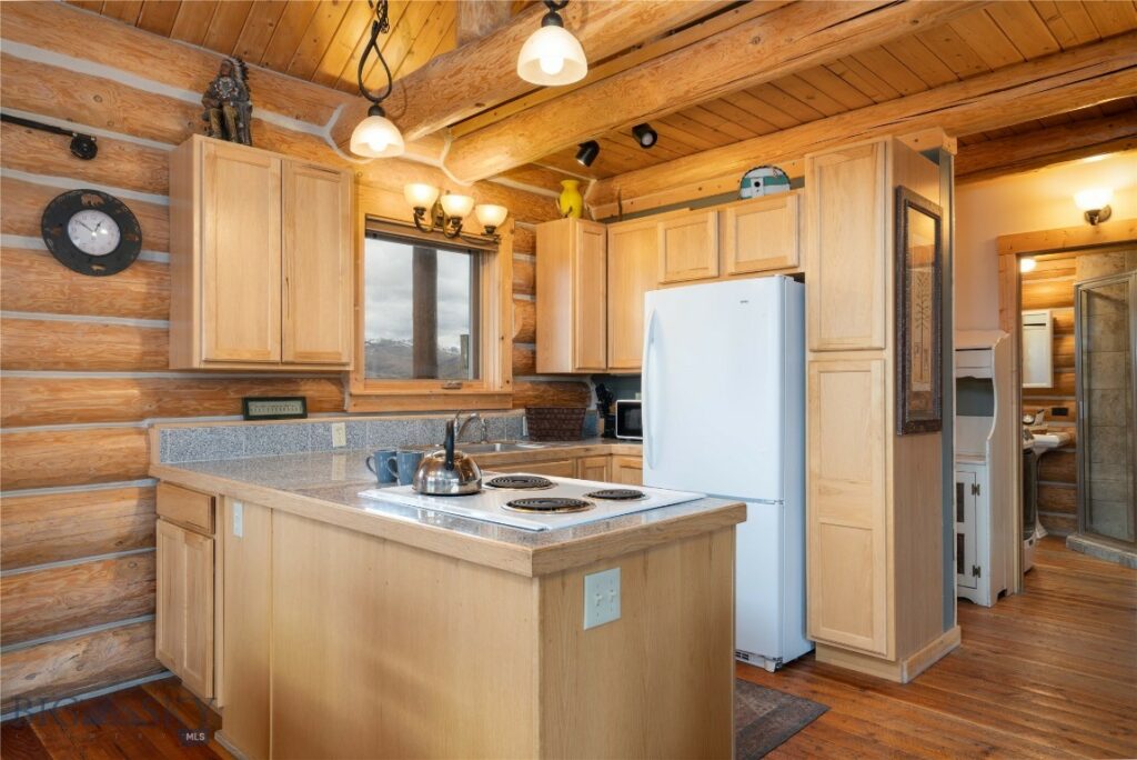 59 Bitterroot Trail, Livingston MT 59047