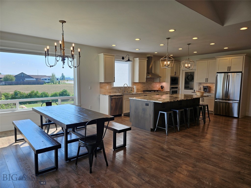592 Stewart Loop, Bozeman MT 59718