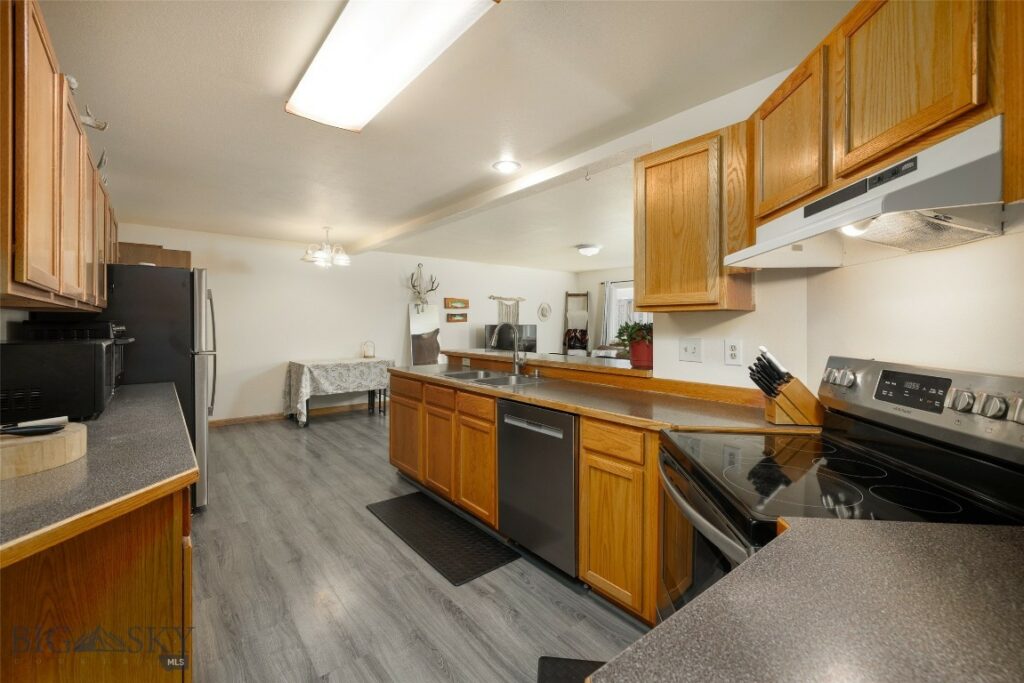593,595,597,599 West Shore Drive, Belgrade MT 59714