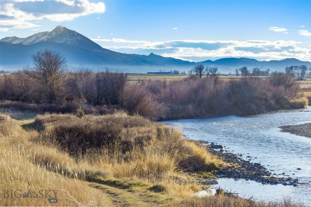 60 Rocky Hollow Trail, Livingston MT 59047
