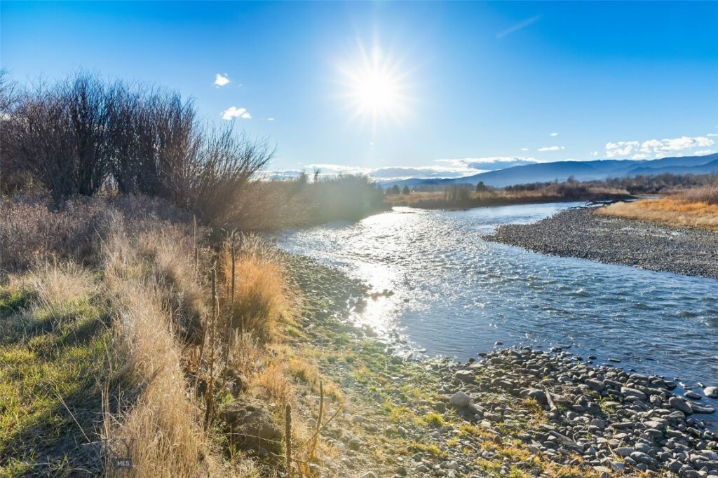 60 Rocky Hollow Trail, Livingston MT 59047