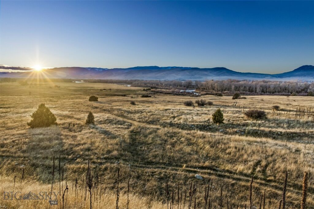 60 Rocky Hollow Trail, Livingston MT 59047