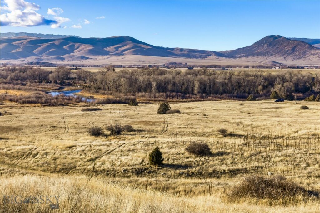 60 Rocky Hollow Trail, Livingston MT 59047