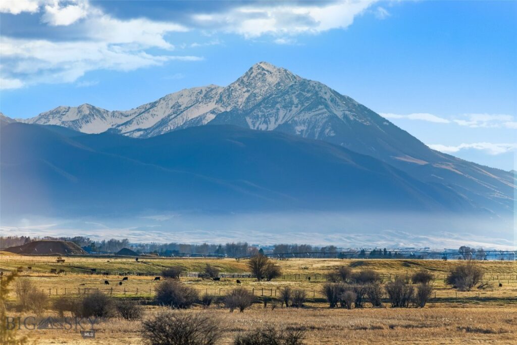 60 Rocky Hollow Trail, Livingston MT 59047