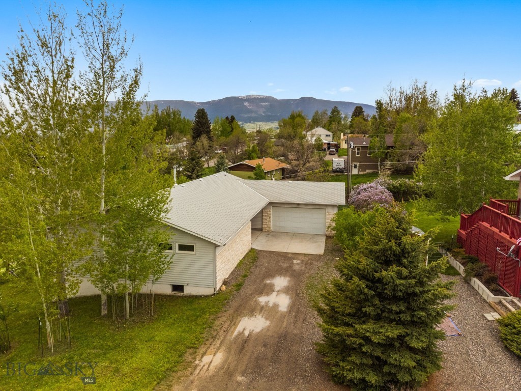 601 N C Street, Livingston MT 59047