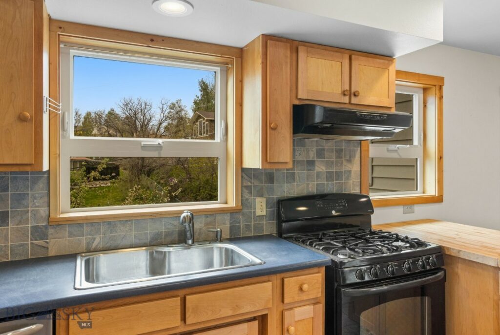 601 N C Street, Livingston MT 59047