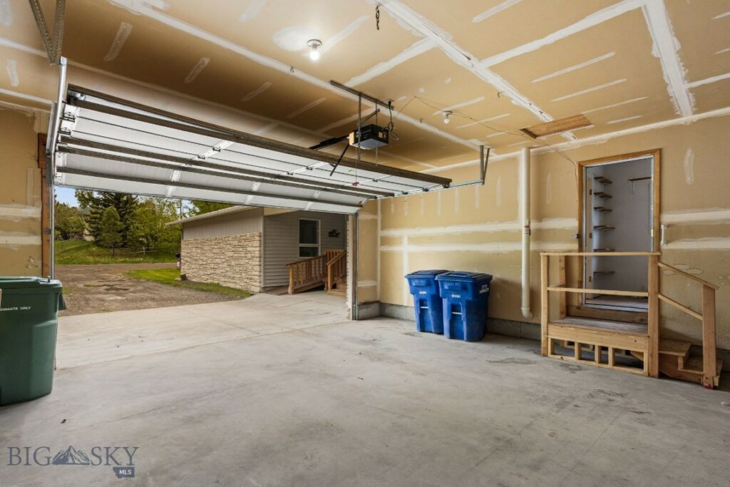 601 N C Street, Livingston MT 59047