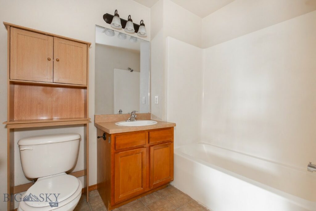 602 Nevada Street, Belgrade MT 59714