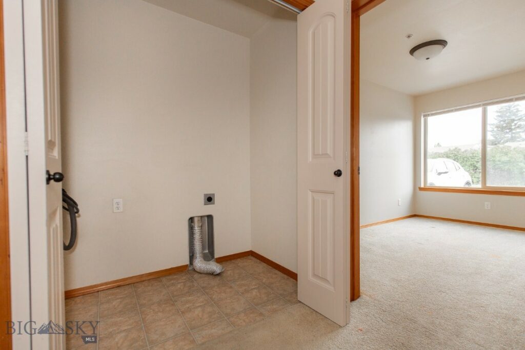 602 Nevada Street, Belgrade MT 59714