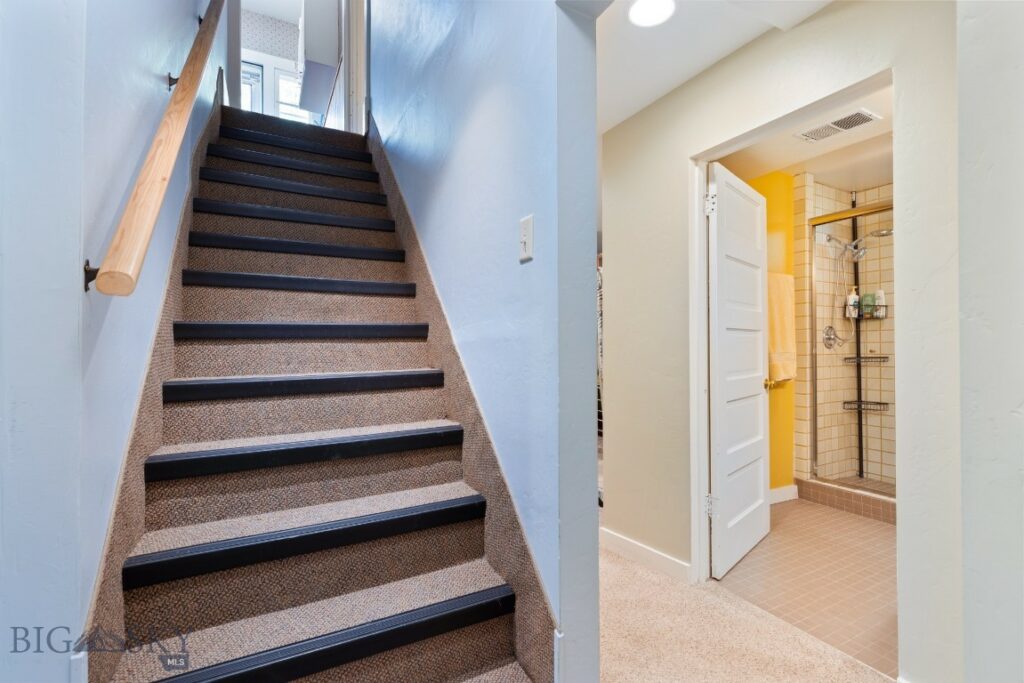 602 S 6th Avenue, Bozeman MT 59715