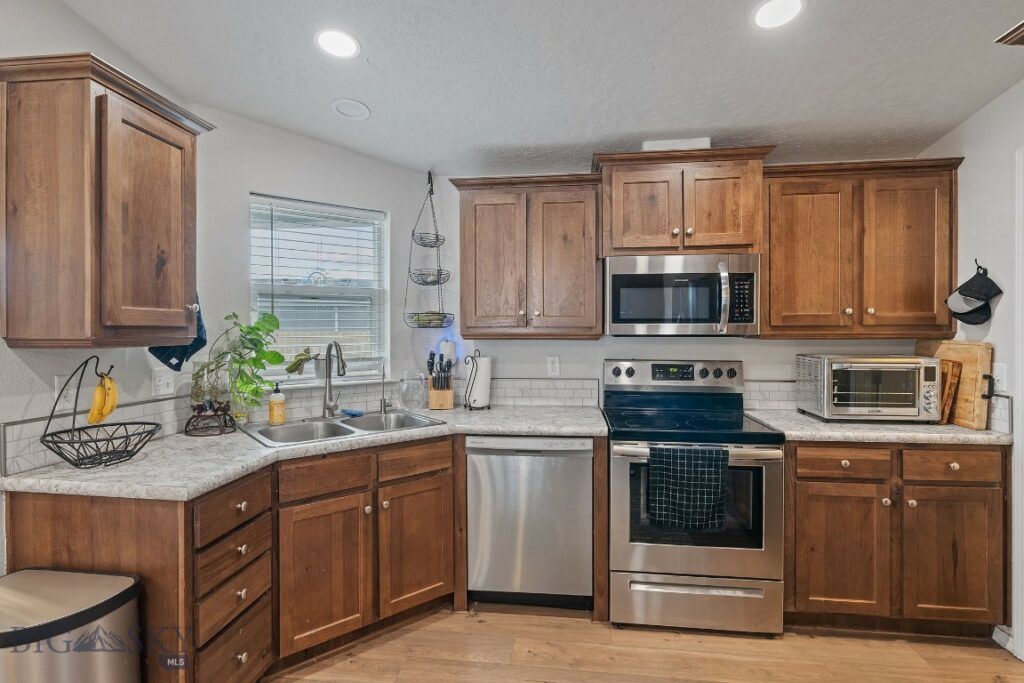 603 Meadow Circle, Belgrade MT 59714