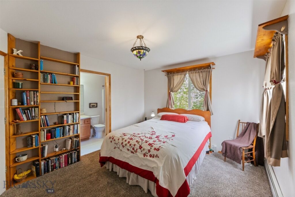 604 E Milky Way Drive, Livingston MT 59047