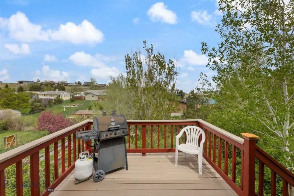 604 E Milky Way Drive, Livingston MT 59047
