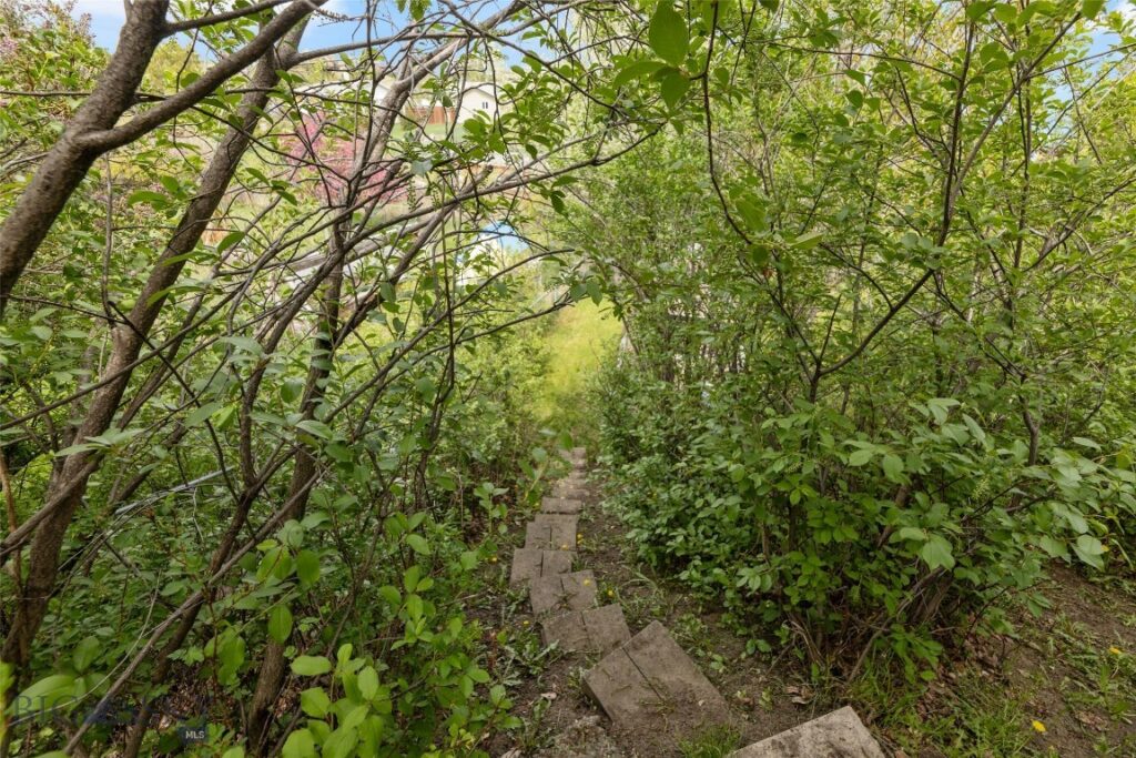 604 E Milky Way Drive, Livingston MT 59047