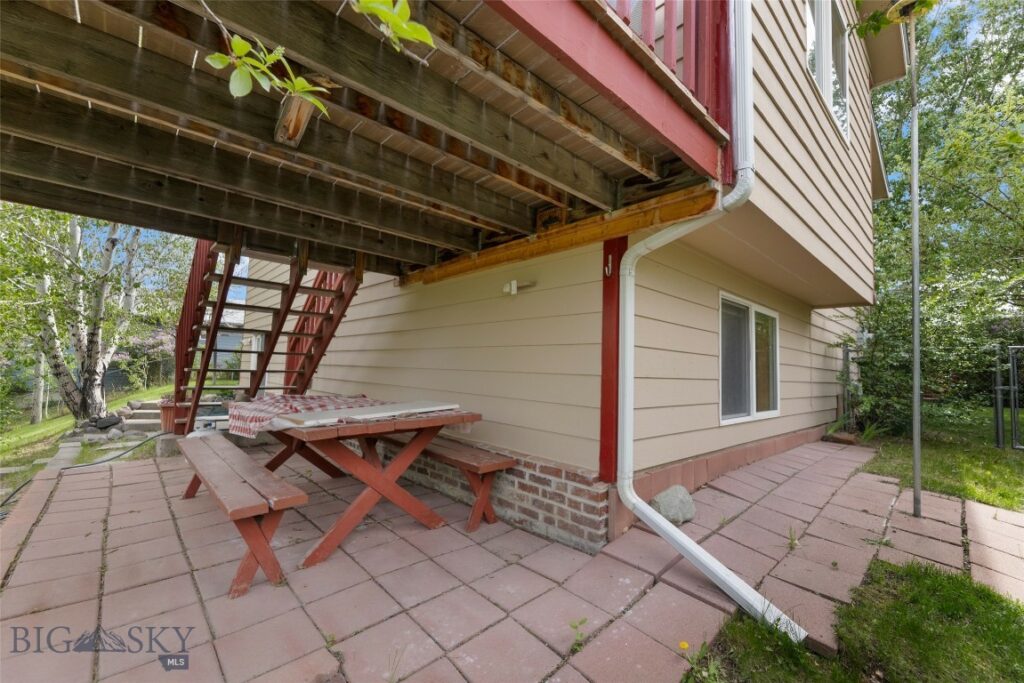 604 E Milky Way Drive, Livingston MT 59047