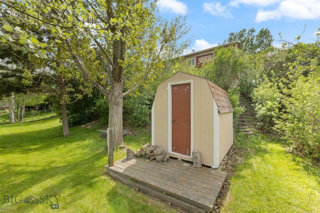 604 E Milky Way Drive, Livingston MT 59047
