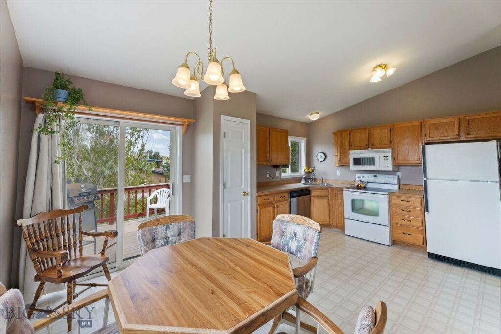 604 E Milky Way Drive, Livingston MT 59047