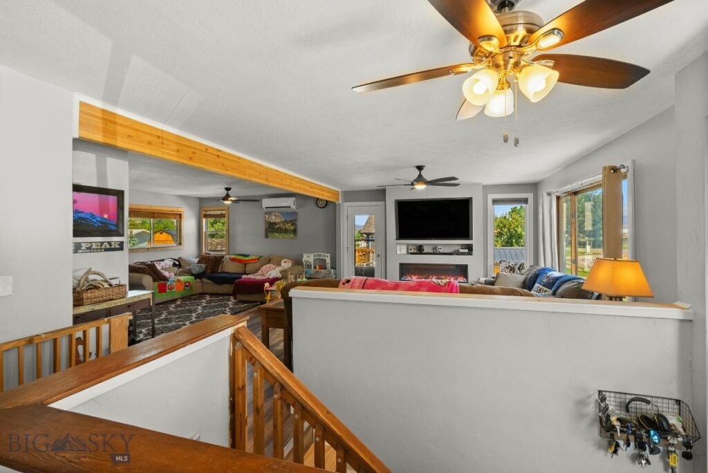6045 Saddle Peak Way, Belgrade MT 59714