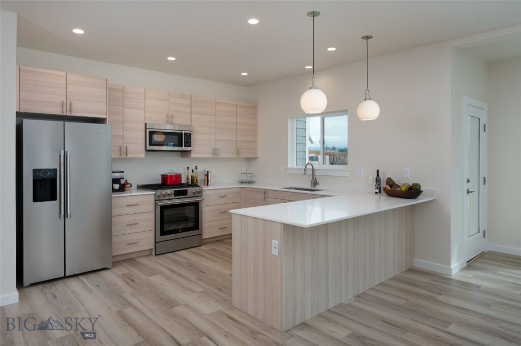 605 Mira Way, Belgrade MT 59714