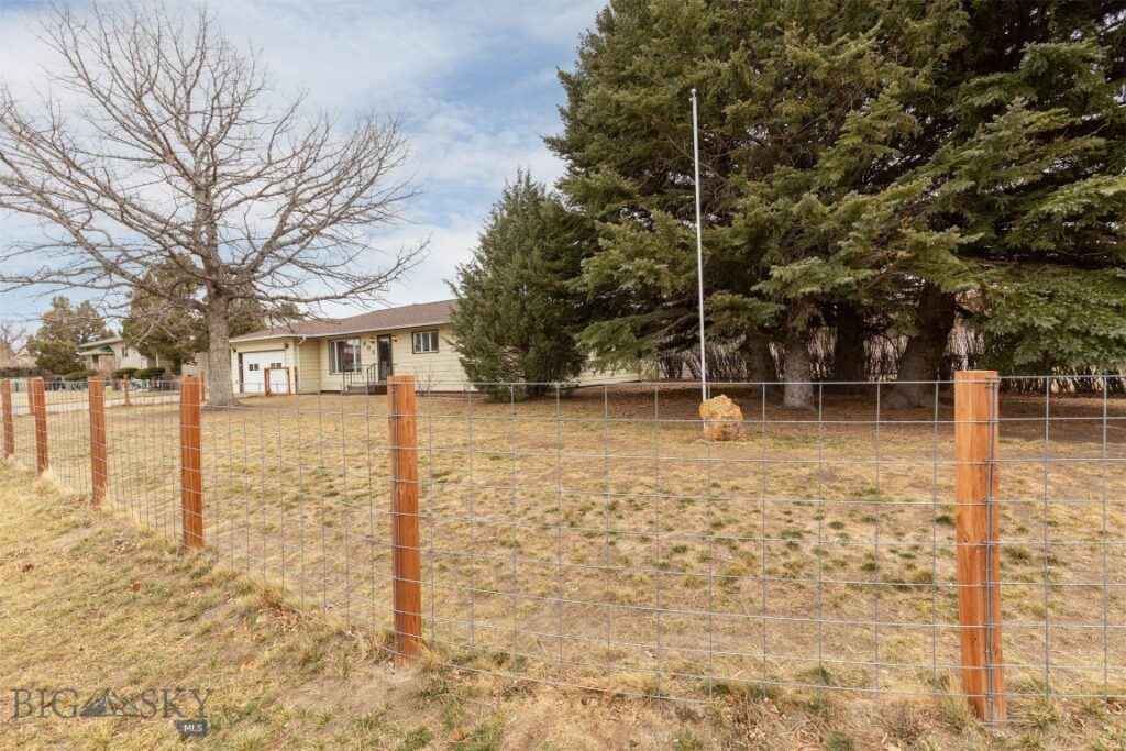 605 Robin Lane, Livingston MT 59047