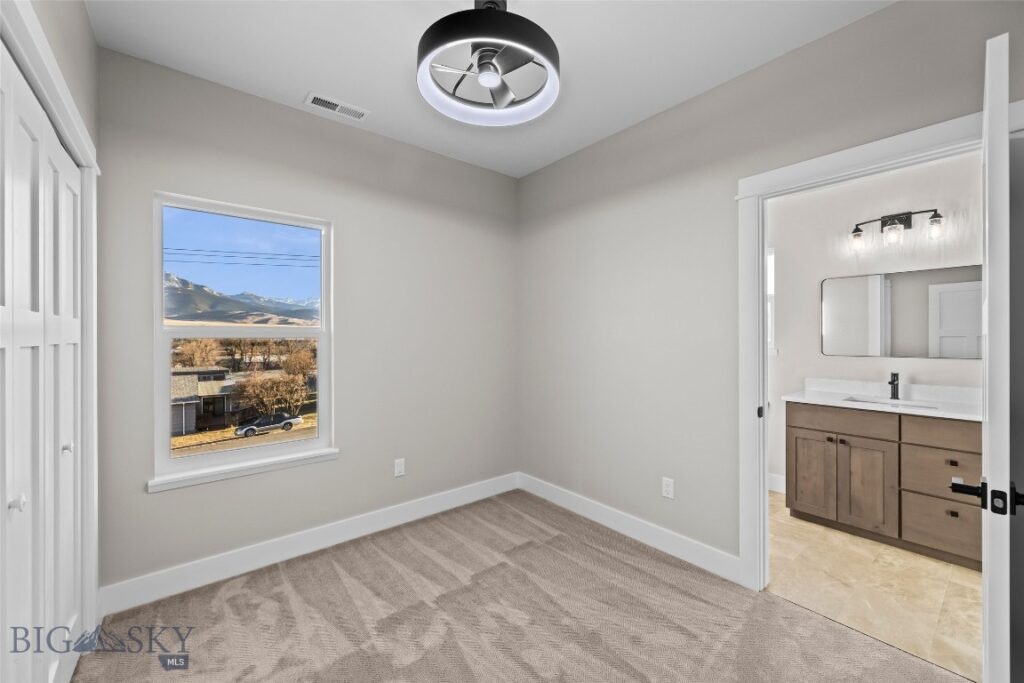 605 N L Street, Livingston MT 59047