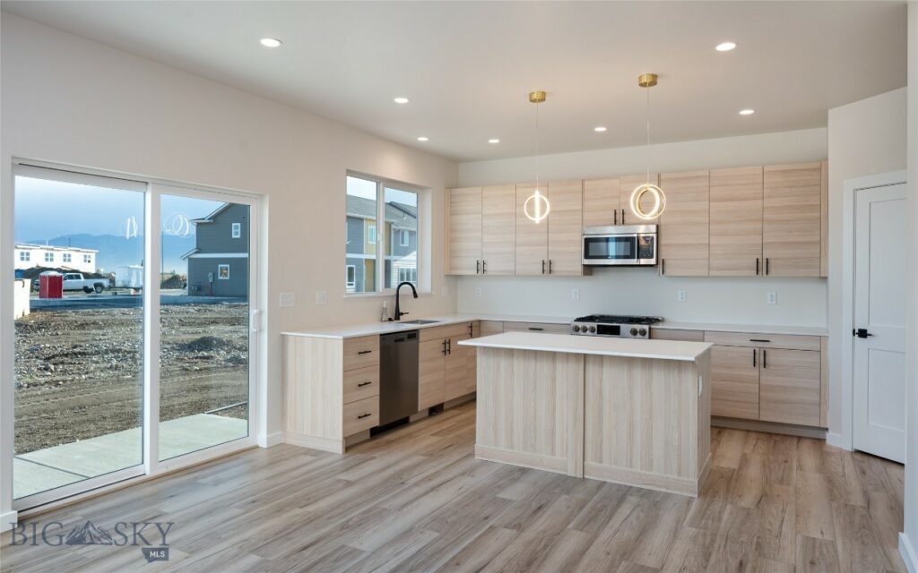 606 Companion Way, Belgrade MT 59714