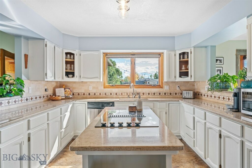 606 Frank Road, Belgrade MT 59714