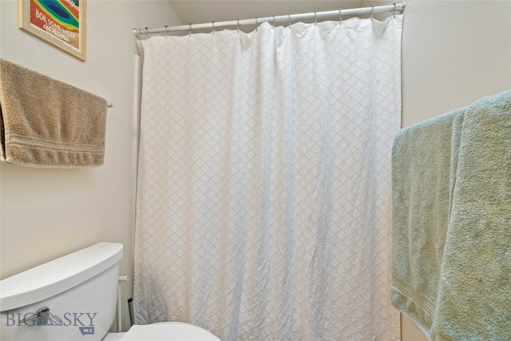 606 Frank Road, Belgrade MT 59714