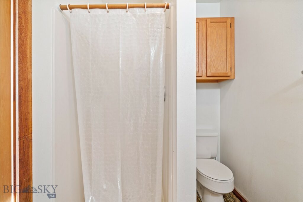 606 Frank Road, Belgrade MT 59714