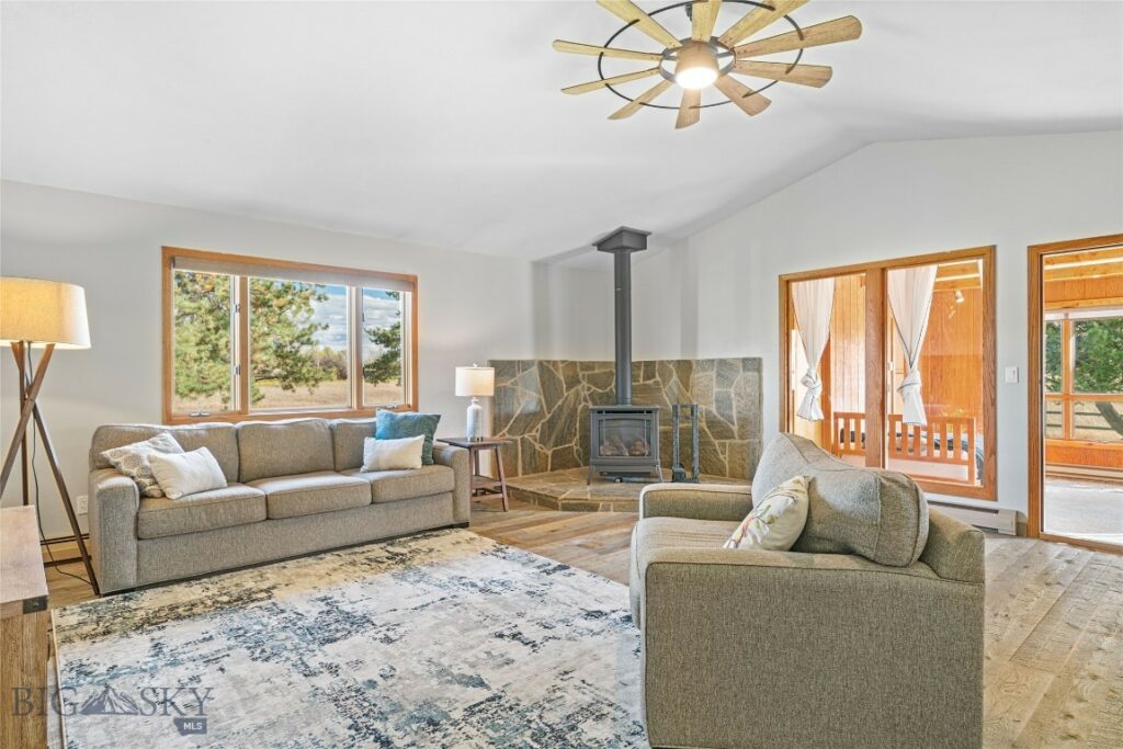 606 Frank Road, Belgrade MT 59714