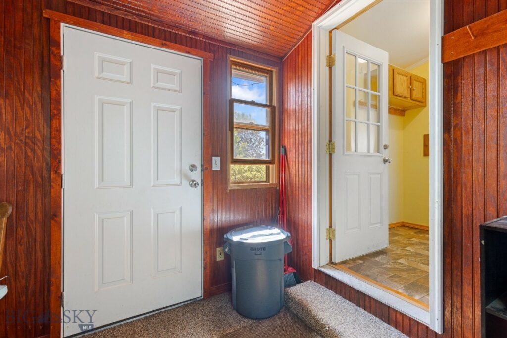 606 Hefferlin, Livingston MT 59047