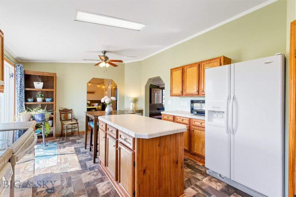 606 Hefferlin, Livingston MT 59047