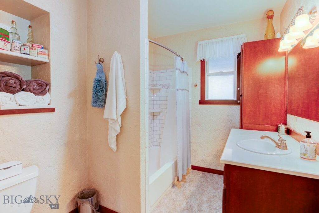 606 W Gallatin Street, Livingston MT 59047