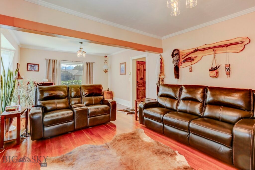 606 W Gallatin Street, Livingston MT 59047