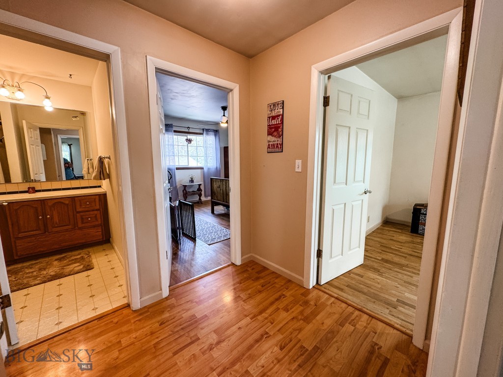 607 Meadowlark Lane, Livingston MT 59047