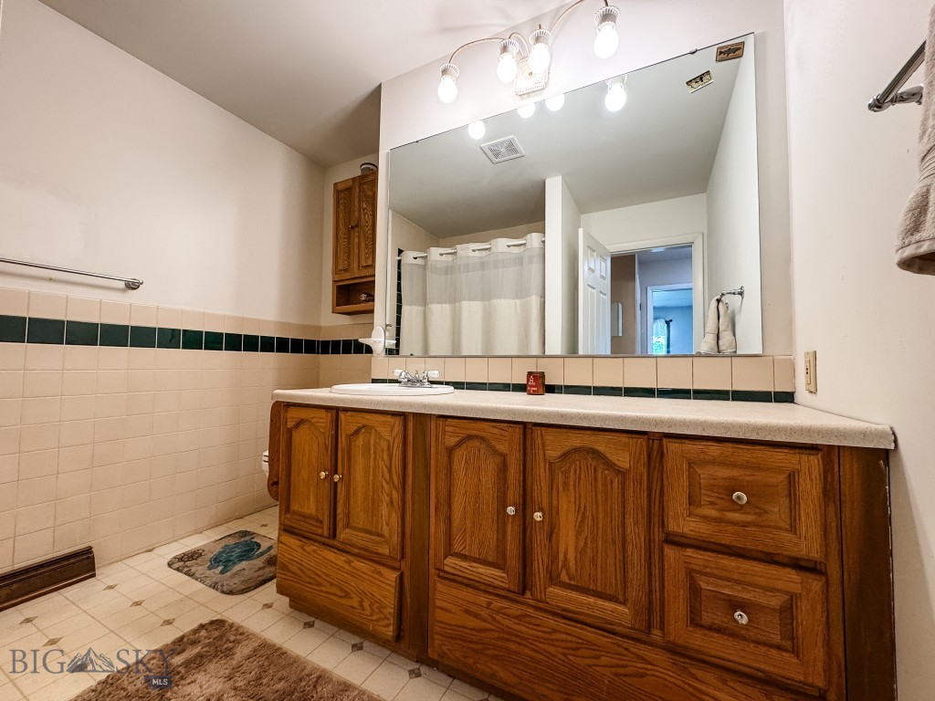 607 Meadowlark Lane, Livingston MT 59047