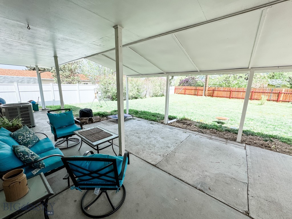 607 Meadowlark Lane, Livingston MT 59047