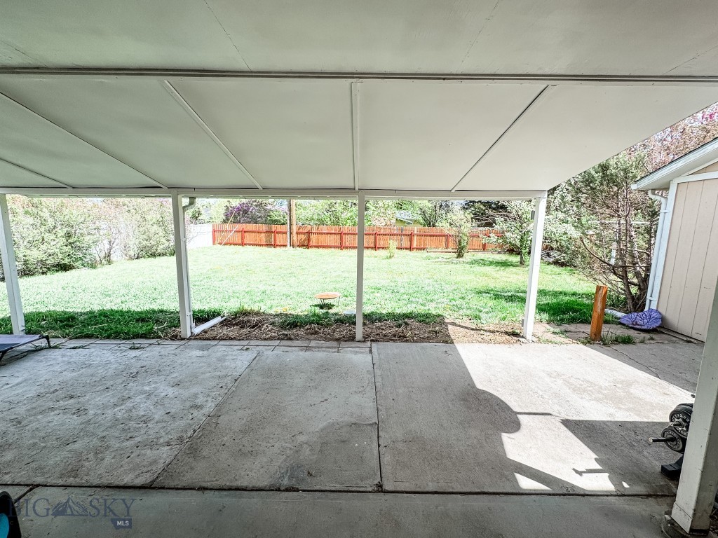 607 Meadowlark Lane, Livingston MT 59047